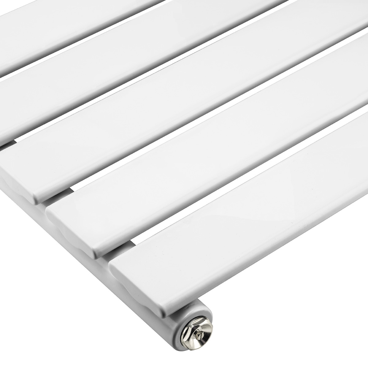 635 x 420mm White Single Flat Panel Horizontal Radiator 